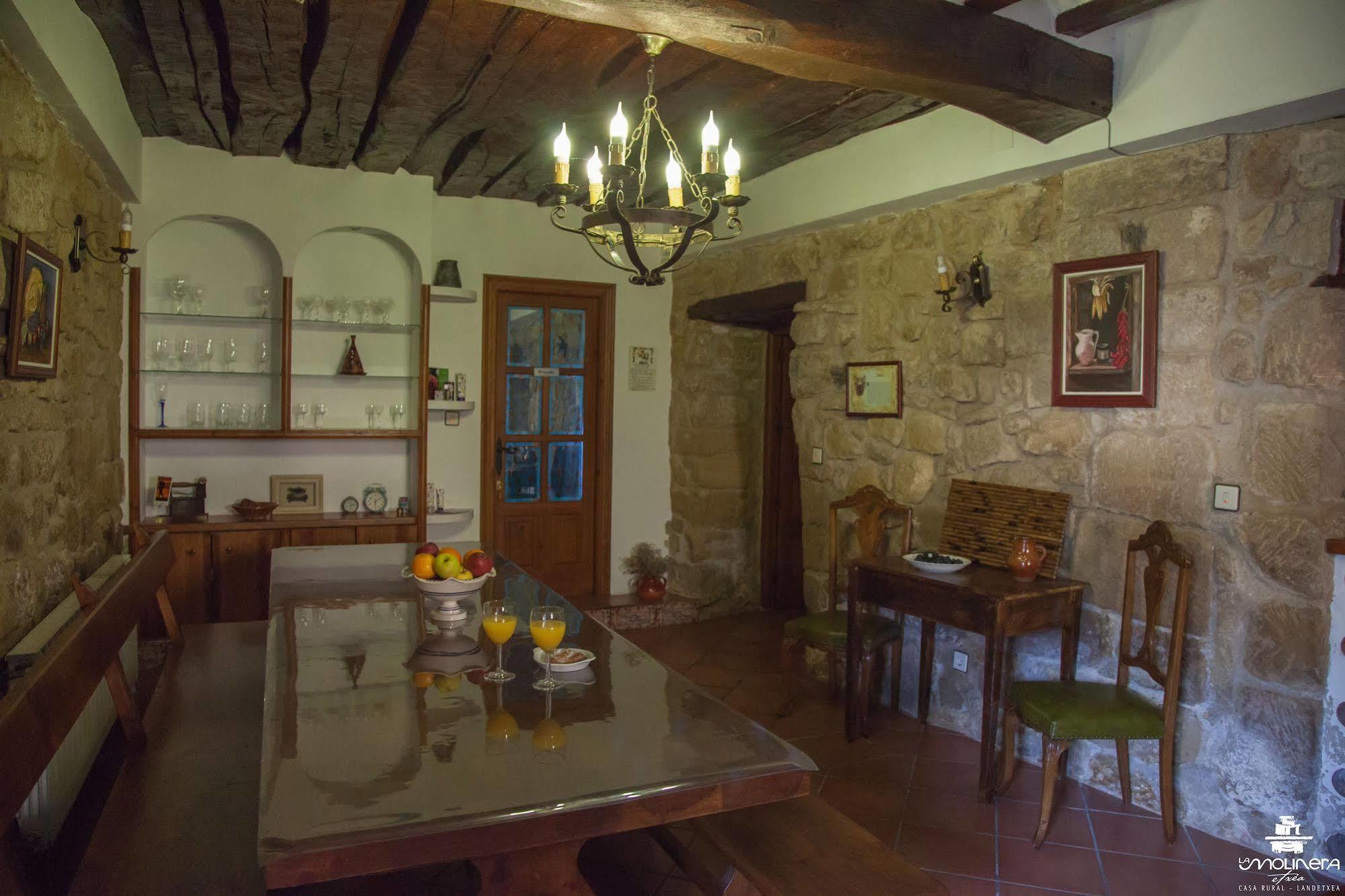 Casa Rural La Molinera Etxea Samaniego Buitenkant foto
